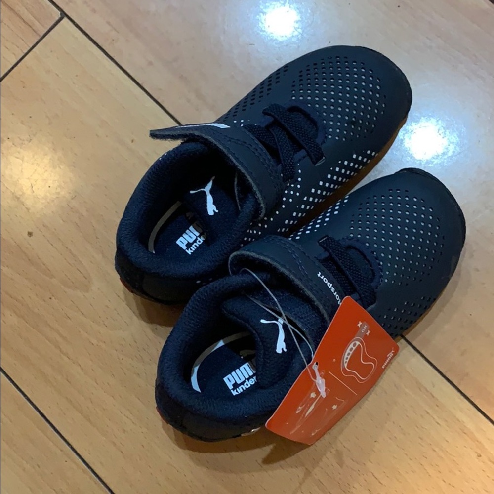 Puma sneakers